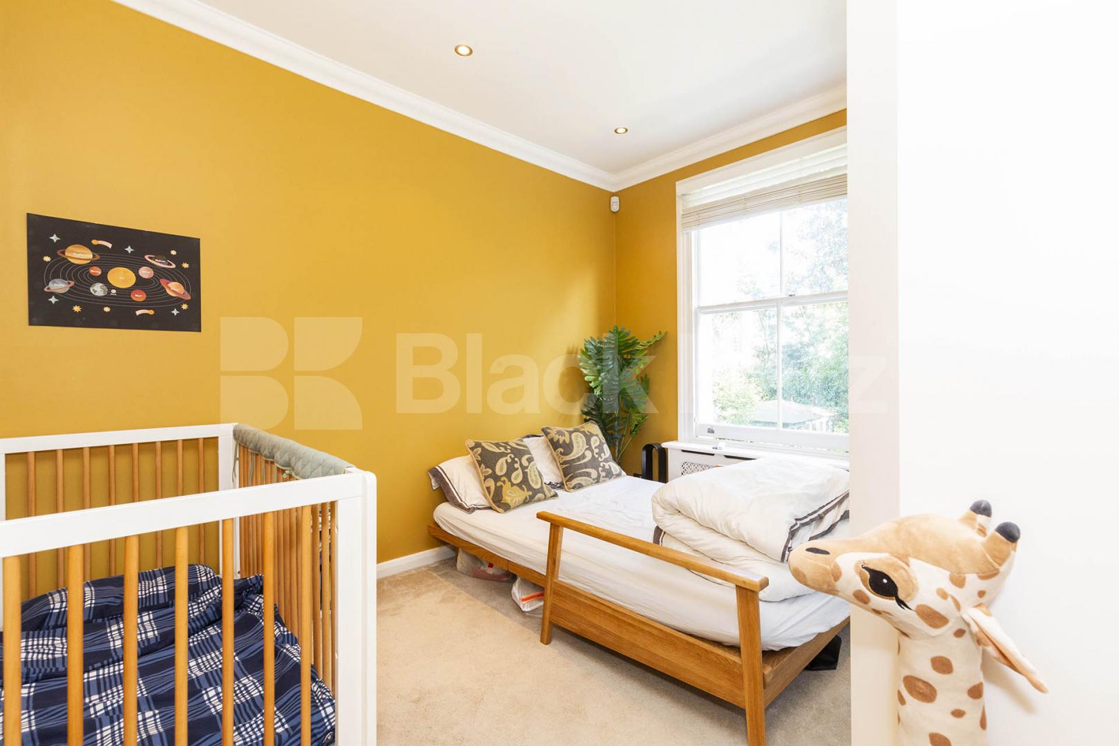 Luxury 2 bed with home office split over 2 floors with garden in a period house  Morton Road, De Beauvoir Town